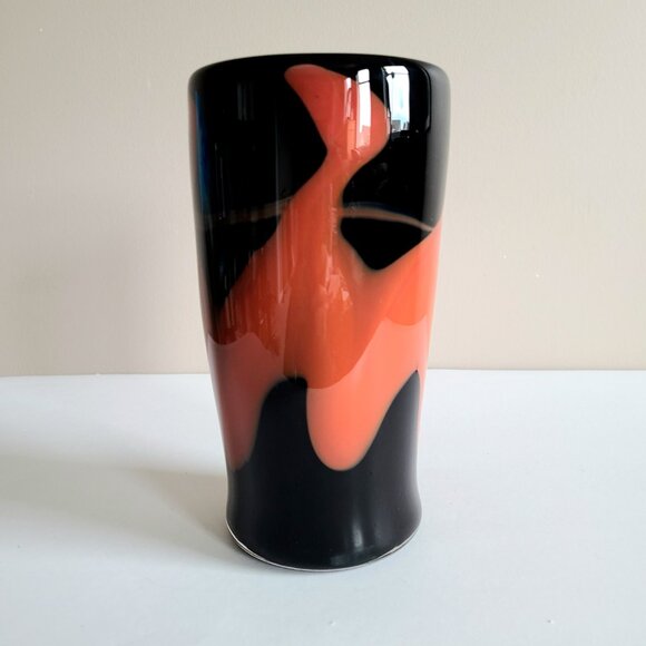 Hadeland Gro Bergslien or Murano Glass Black and Red Vase. Signed. - Picture 2 of 8